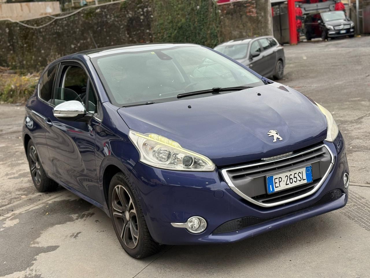Peugeot 208 1.4 HDi 68 CV 3 porte Active