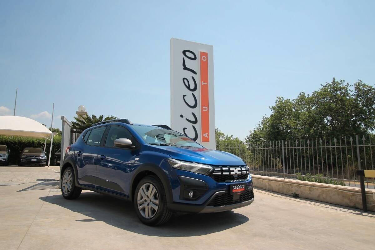 Dacia Sandero Stepway 1.0 TCe 90 Comfort | 2023