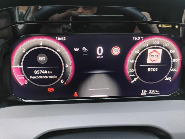 VOLKSWAGEN Golf 2.0 TDI 115 CV SCR Life