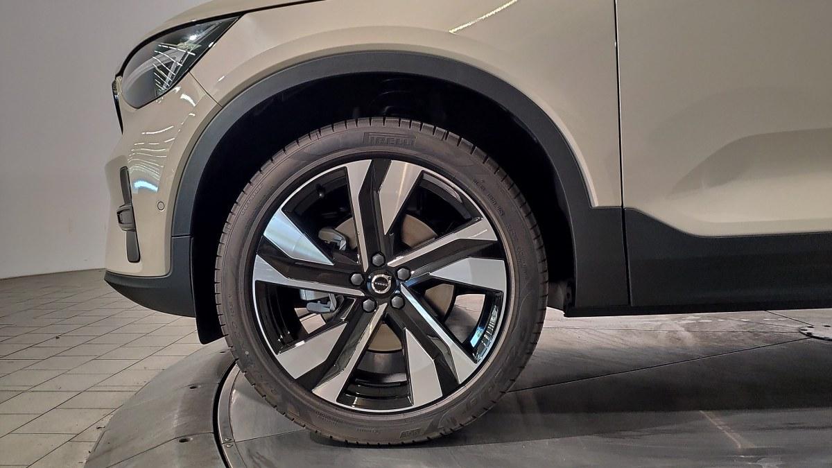 VOLVO Xc40 B3 Mild Hybrid Automatico Ultra Dark