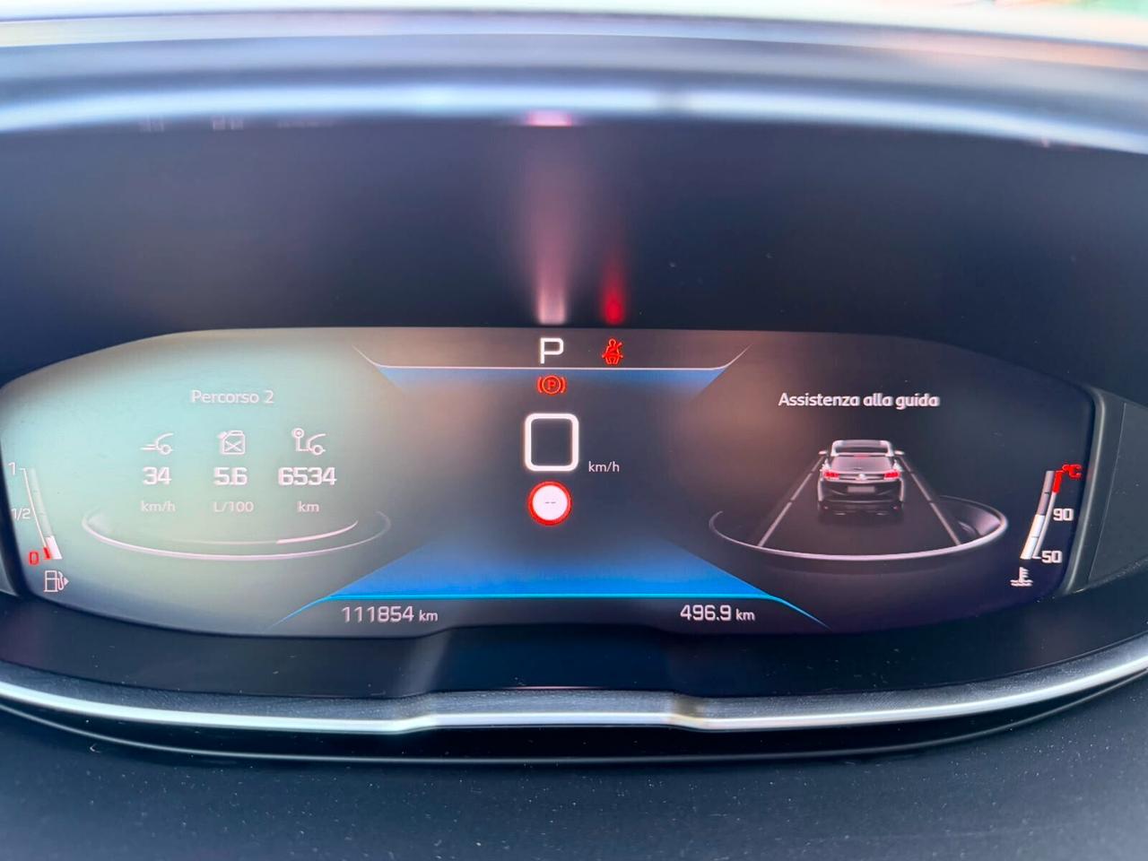 Peugeot 3008 1.5 HDi 130 EAT8 ALLURE - FULL LED/KEYLESS