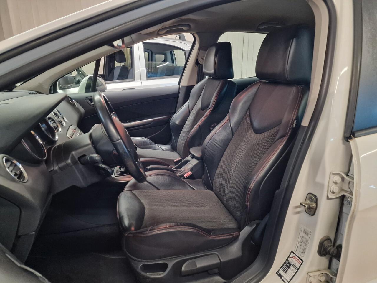 Peugeot 308 1.6 8V e-HDi 112CV Stop&Start 5p. Business