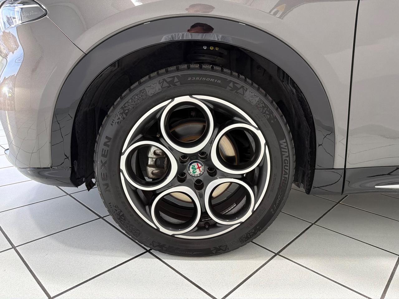 Alfa Romeo Tonale 1.6 diesel 130 CV TCT6 Sprint Ti
