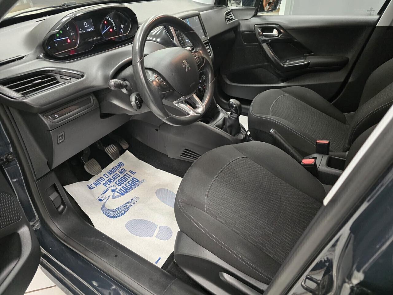 Peugeot 208 PureTech 82 5 porte Active NEOPATENTATI