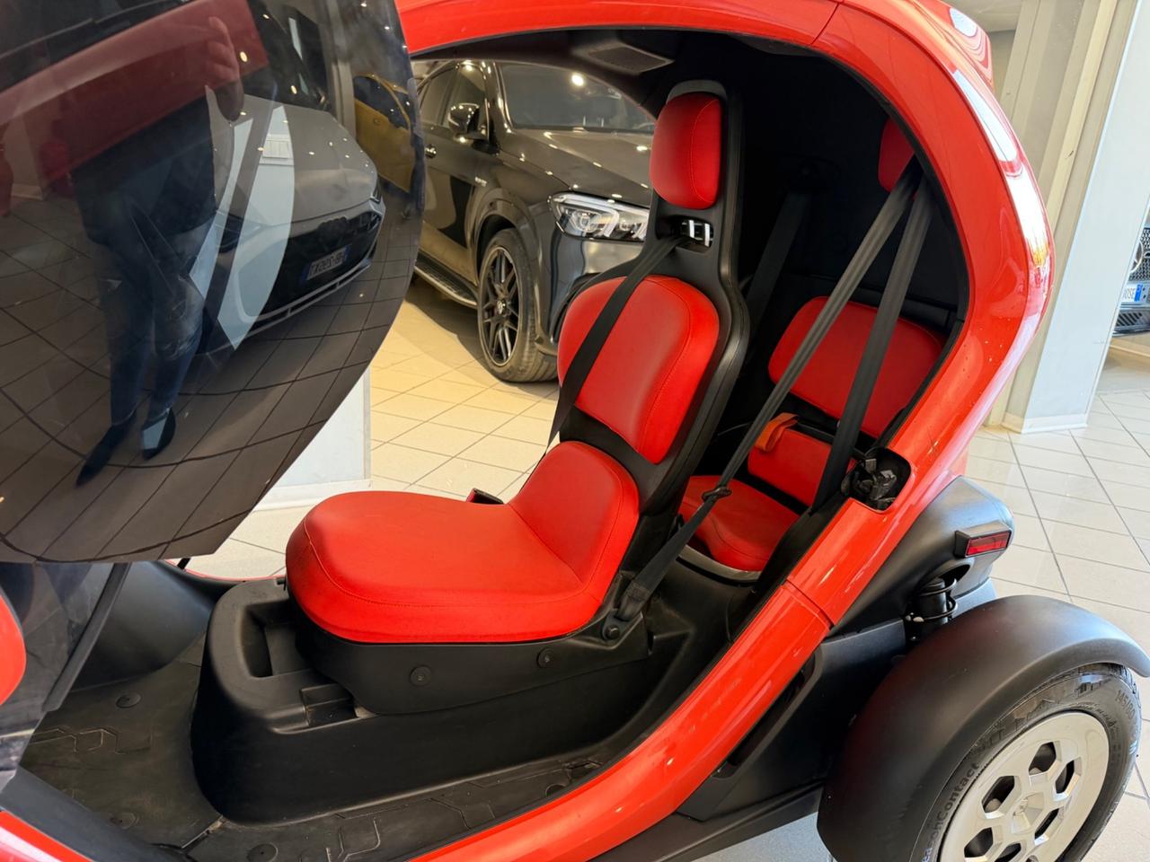 Renault Twizy totalmente elettrica