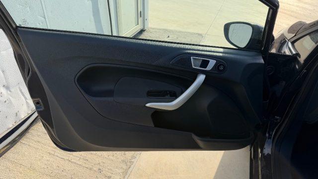 FORD Fiesta 1.4 TDCi 70CV 3 porte