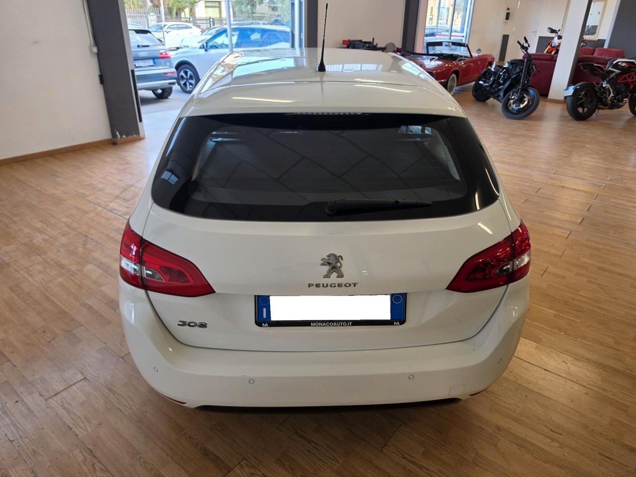 Peugeot 308 1.5 BlueHDi 100CV Business 2019