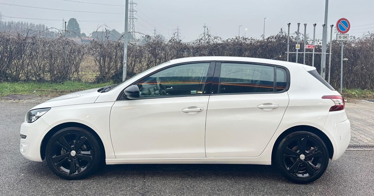 Peugeot 308 PureTech Turbo 110 S&S Access