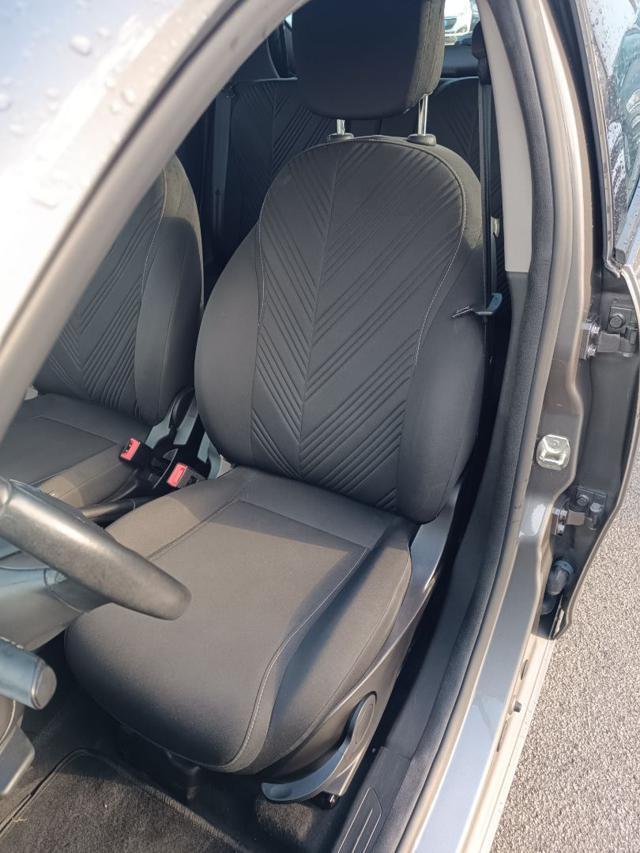 LANCIA Ypsilon 1.0 FireFly 5 porte S&S Hybrid Silver