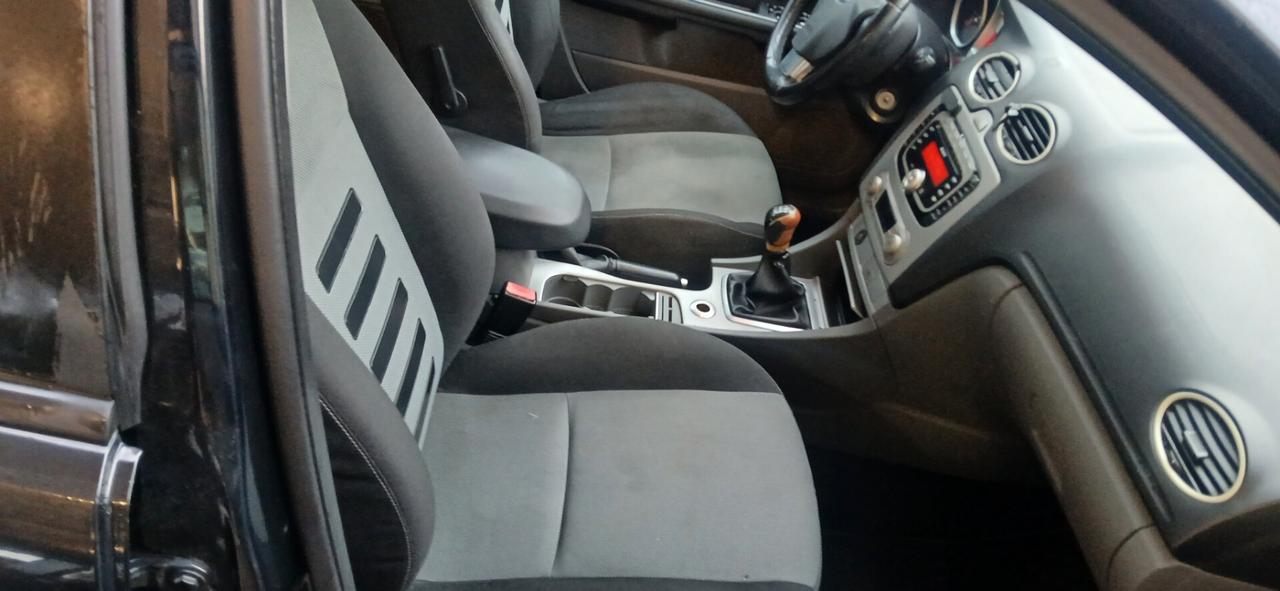 Ford Focus 1.6 GPL s.w.