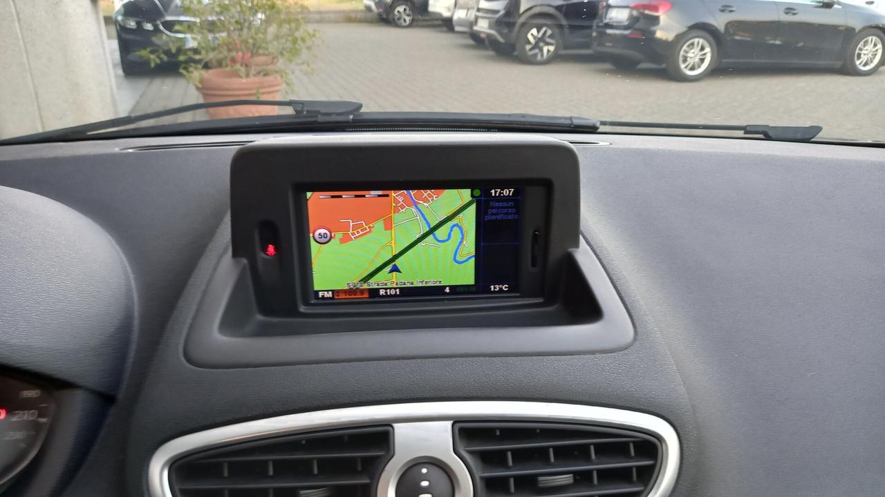 Renault Clio 1.2 16V 5 porte Dynamique