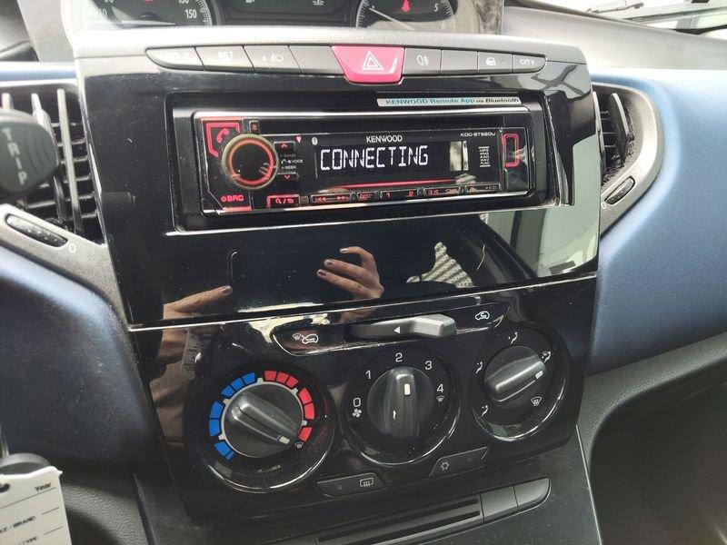 Lancia Ypsilon Ypsilon 1.2 69 CV 5 porte Silver