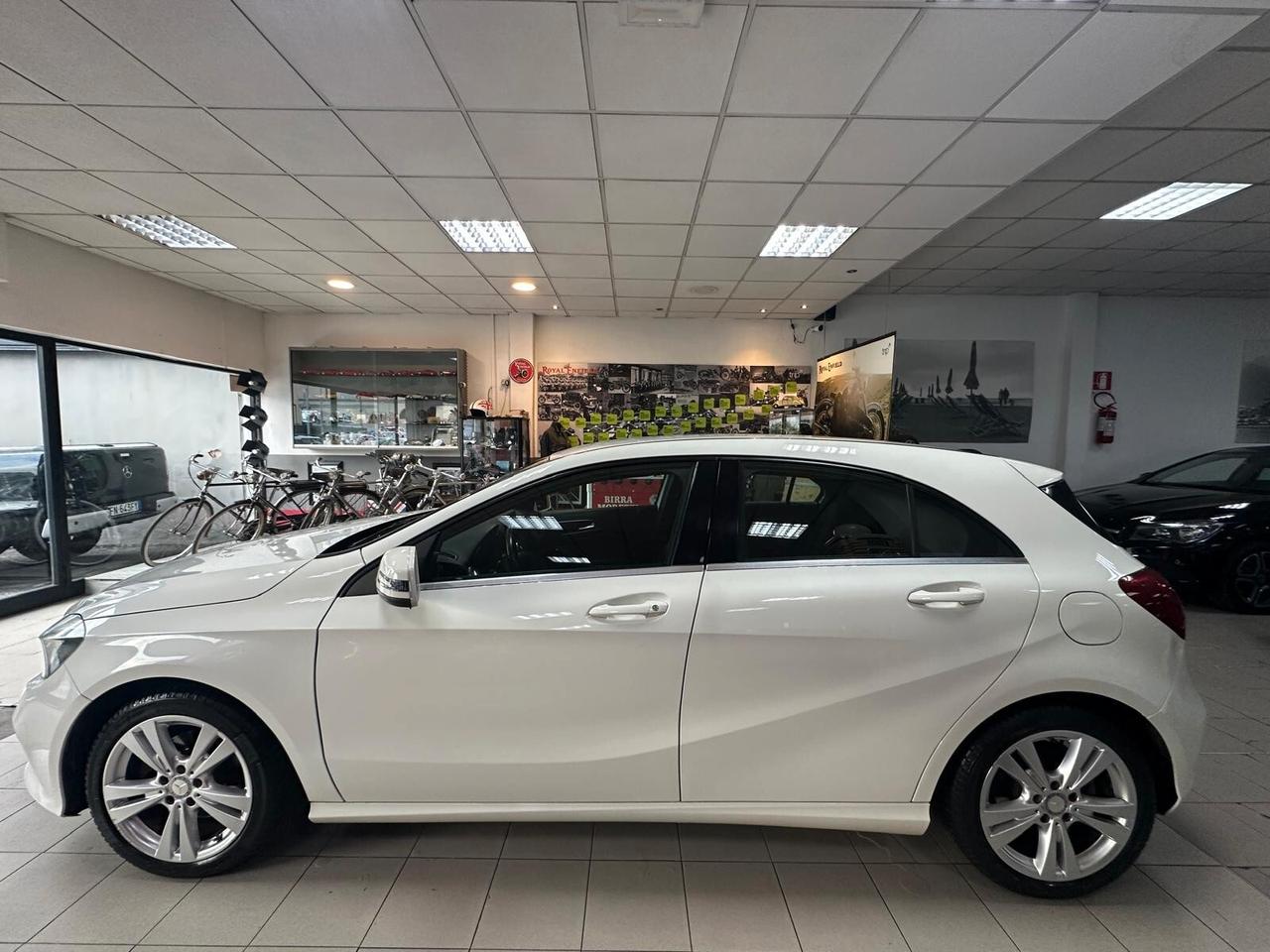 Mercedes-benz A 200 d Automatic Sport PERFETTA FULL OPTIONAL