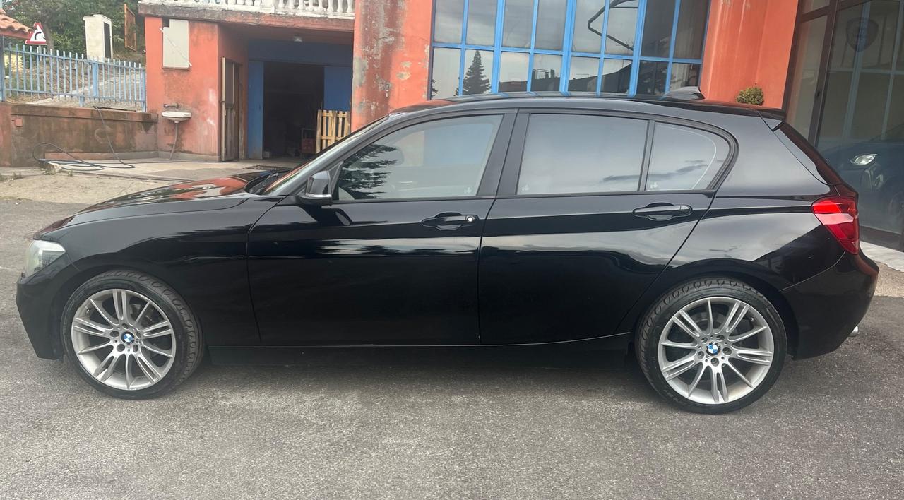 Bmw 118 118d 5p. Sport