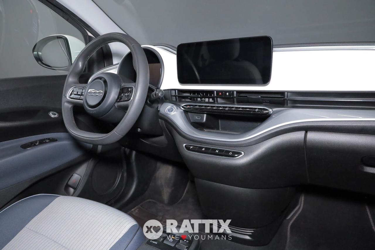 Fiat 500e 3+1 motore elettrico 42 kWh Icon