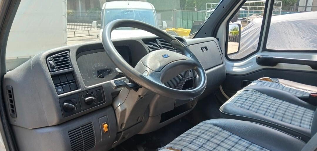 Fiat Ducato con pedana