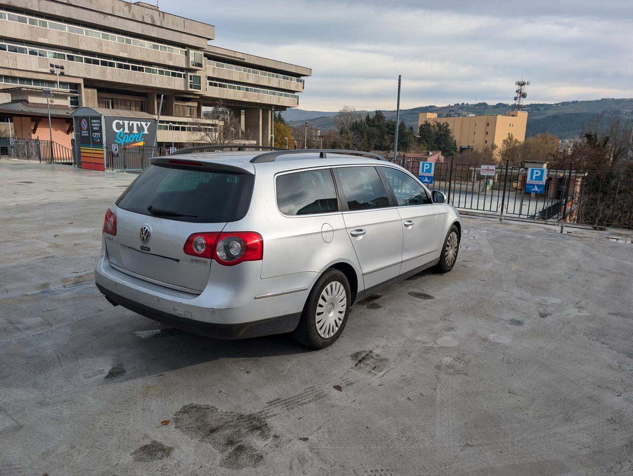 Volkswagen Passat 2.0 TDI DPF Var. Highline