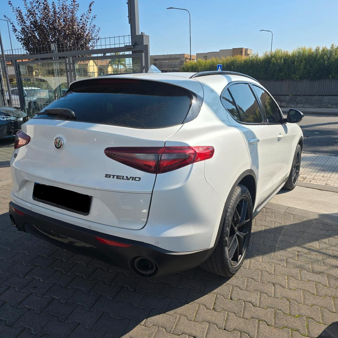 Alfa Romeo Stelvio 2.2 Turbodiesel 210 CV AT8 Q4 Executive