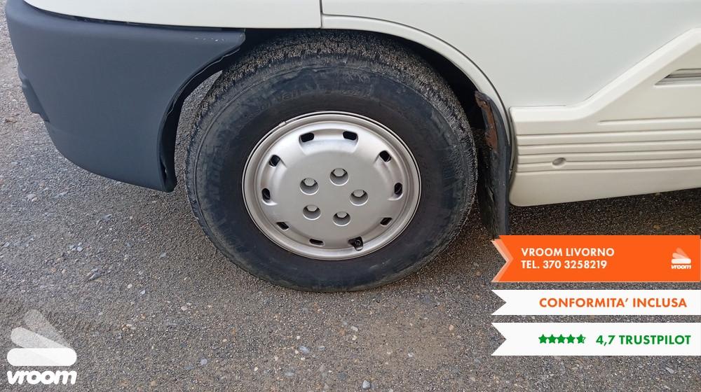 C.I. Riviera garage Autocaravan