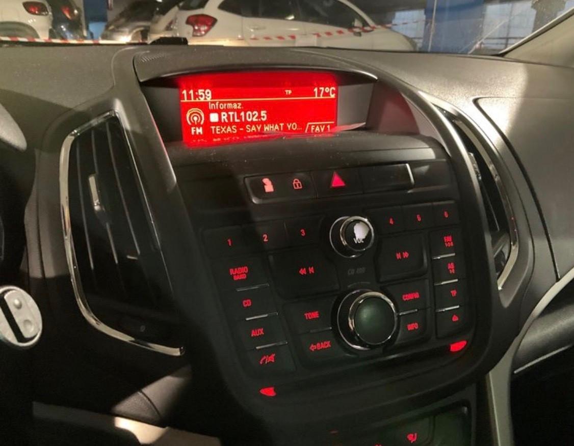 opel zafira 7 posti 2.0 diesel