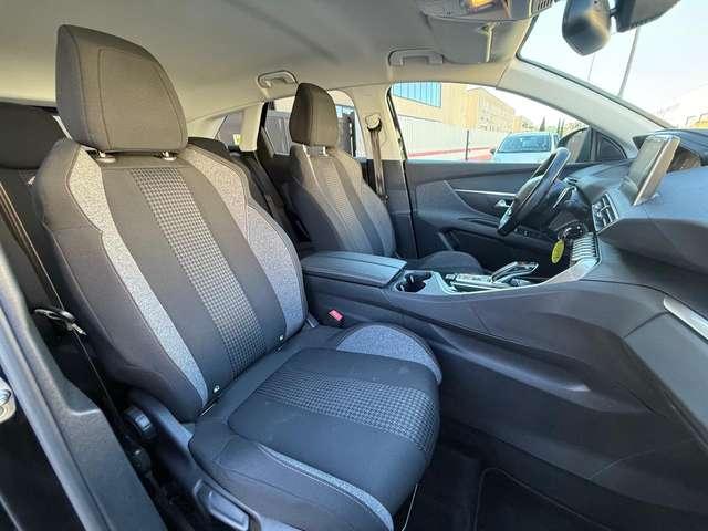 Peugeot 3008 BlueHDi 130 S&S EAT8 Allure