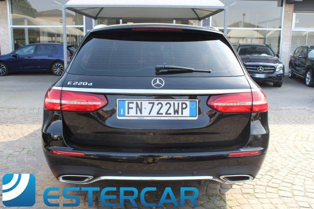 MERCEDES-BENZ E 220 d S.W. Auto Premium AMG