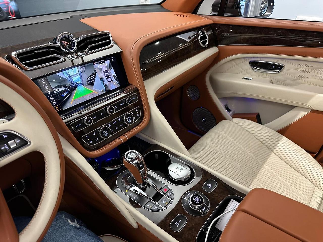 Bentley Bentayga V8 FIRST1EDITION