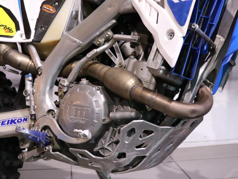 TM Moto EN 300