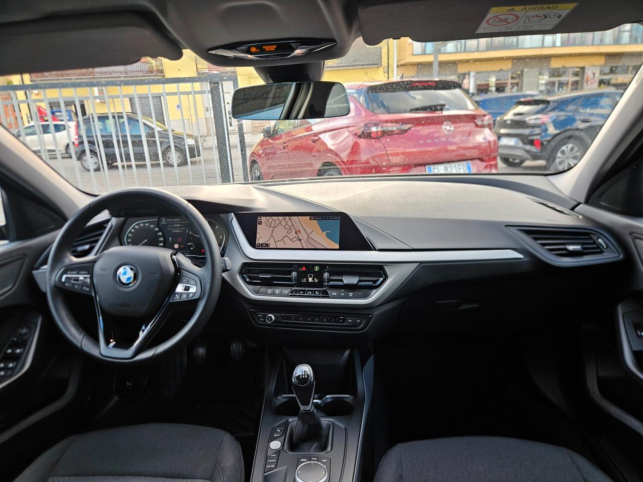 Bmw 116 116d 5p. Business Advantage