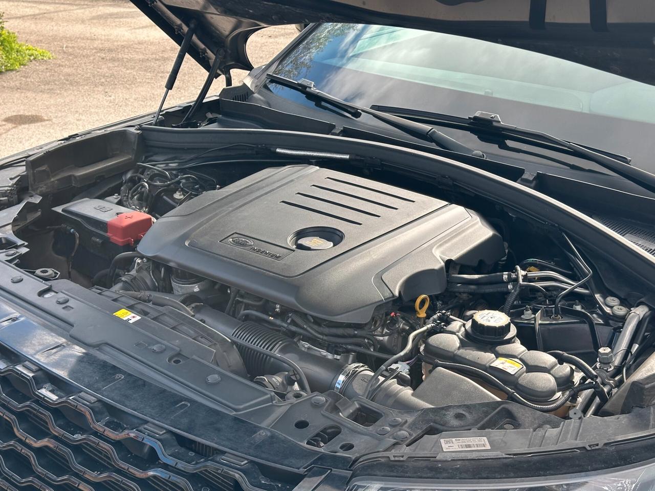 Land Rover Range Velar 2.0D I4 240 CV R-Dynamic HSE