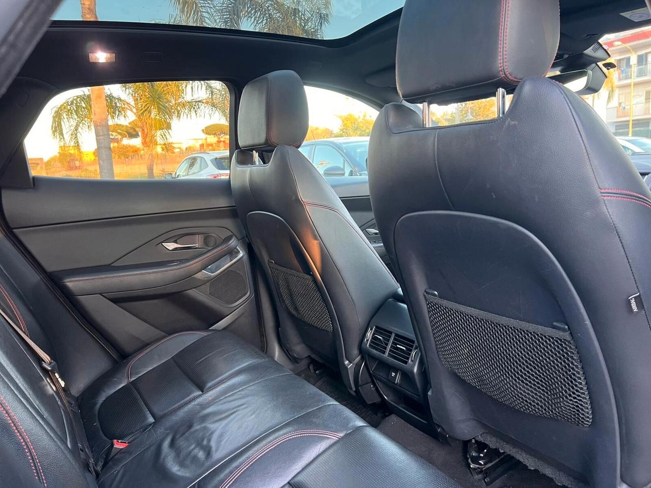 Jaguar E-Pace 2.0D 150 CV R-Dynamic