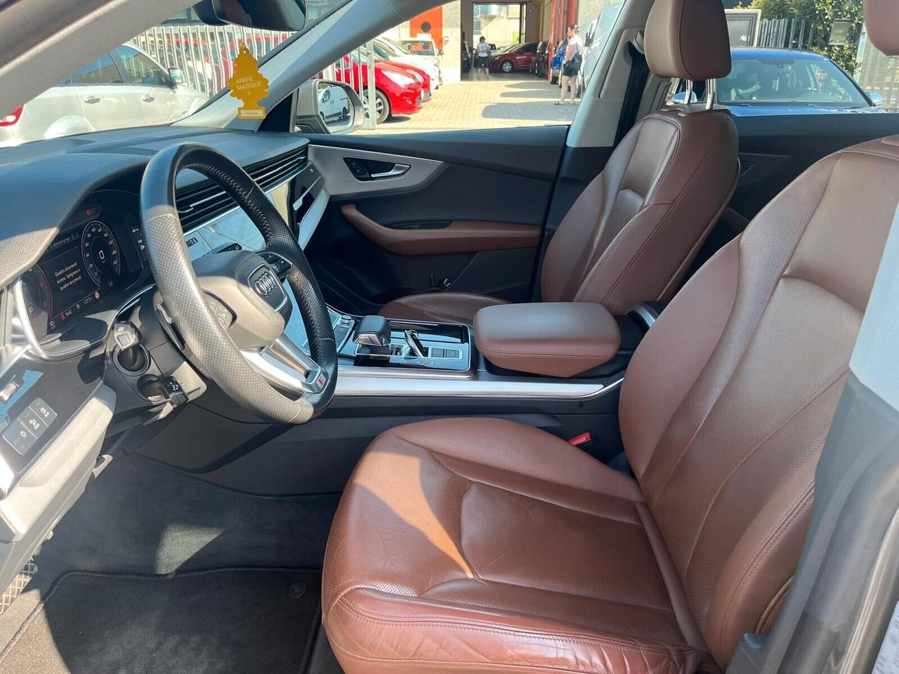 Audi Q8 50 TDI 286 CV quattro tiptronic