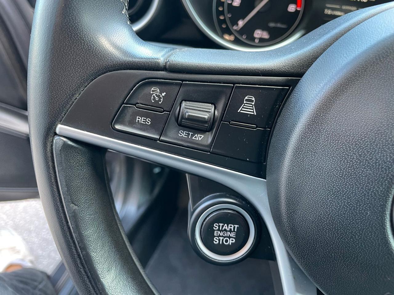ALFA GIULIA 2.2JTDM SUPER 160cv