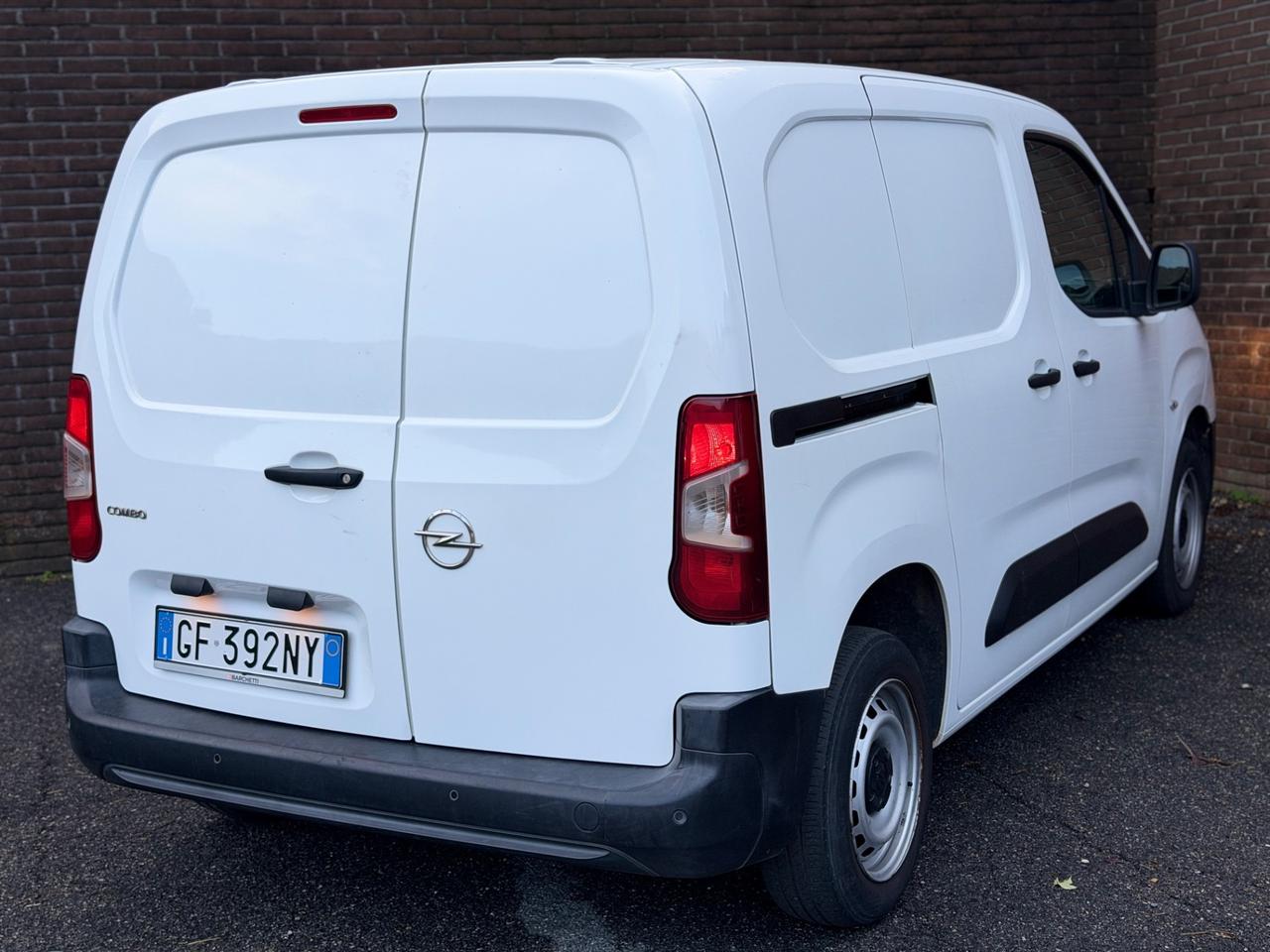 Opel Combo Cargo 1.5 Diesel 100CV S&S PC 650kg Edition