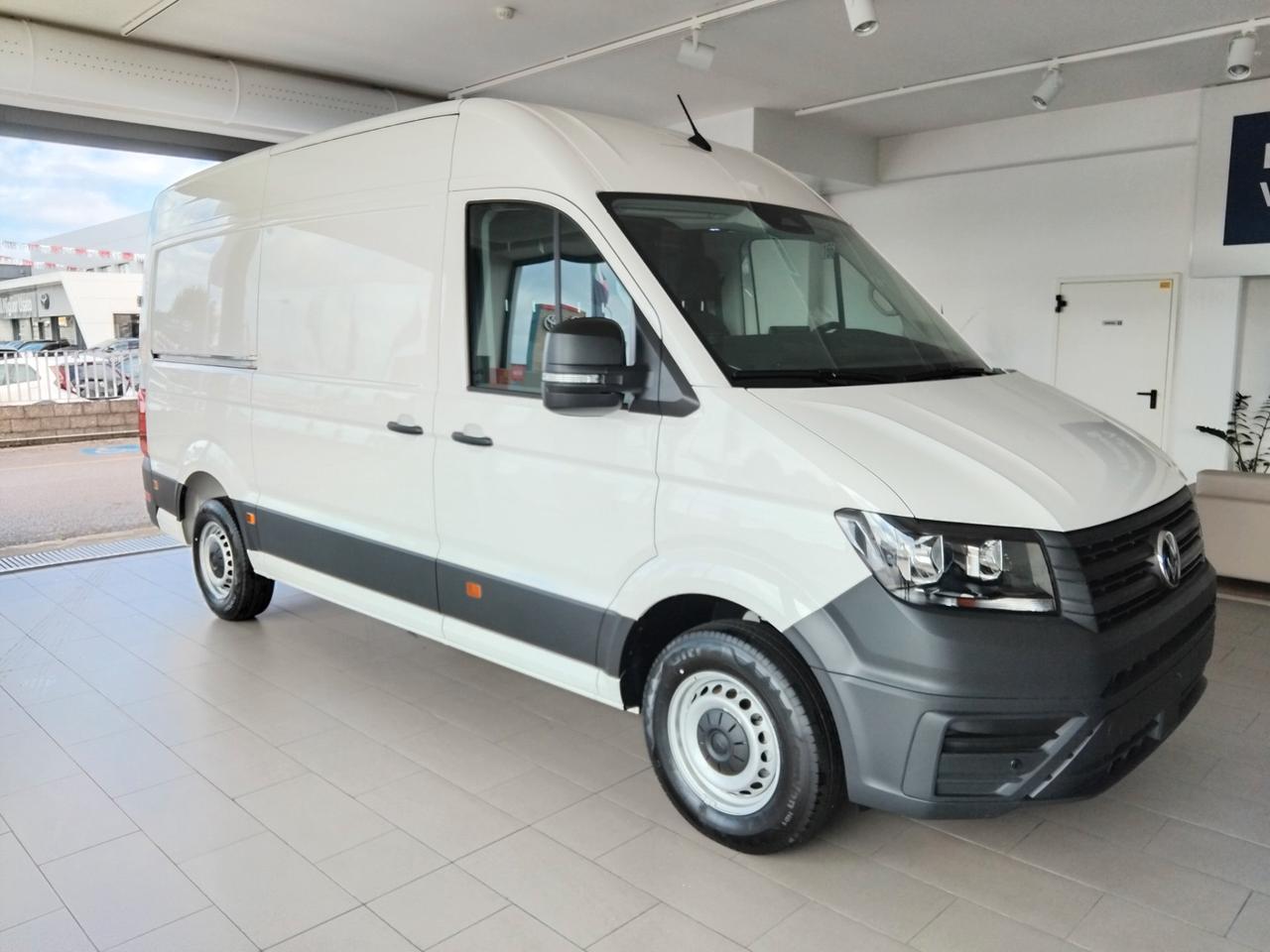 Volkswagen CRAFTER VAN 35 L3 H3 2.0TDI 140cv Aut. Porte 270°