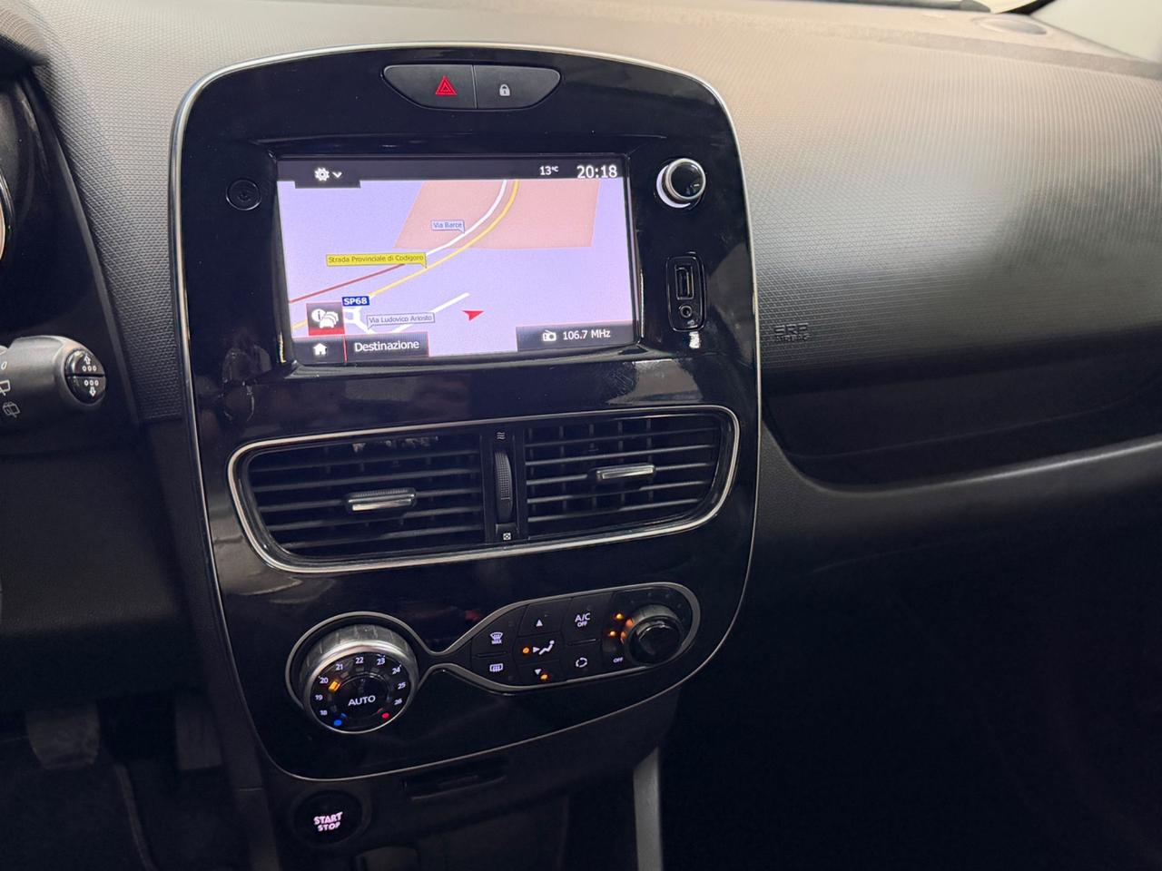 Renault Clio 1.2 75CV 5 porte Intens