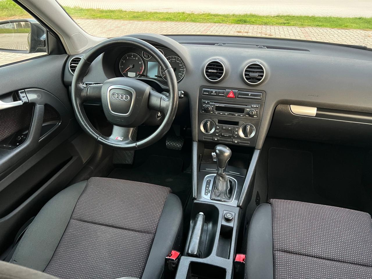 Audi A3 2.0 16V TFSI DSG Ambition