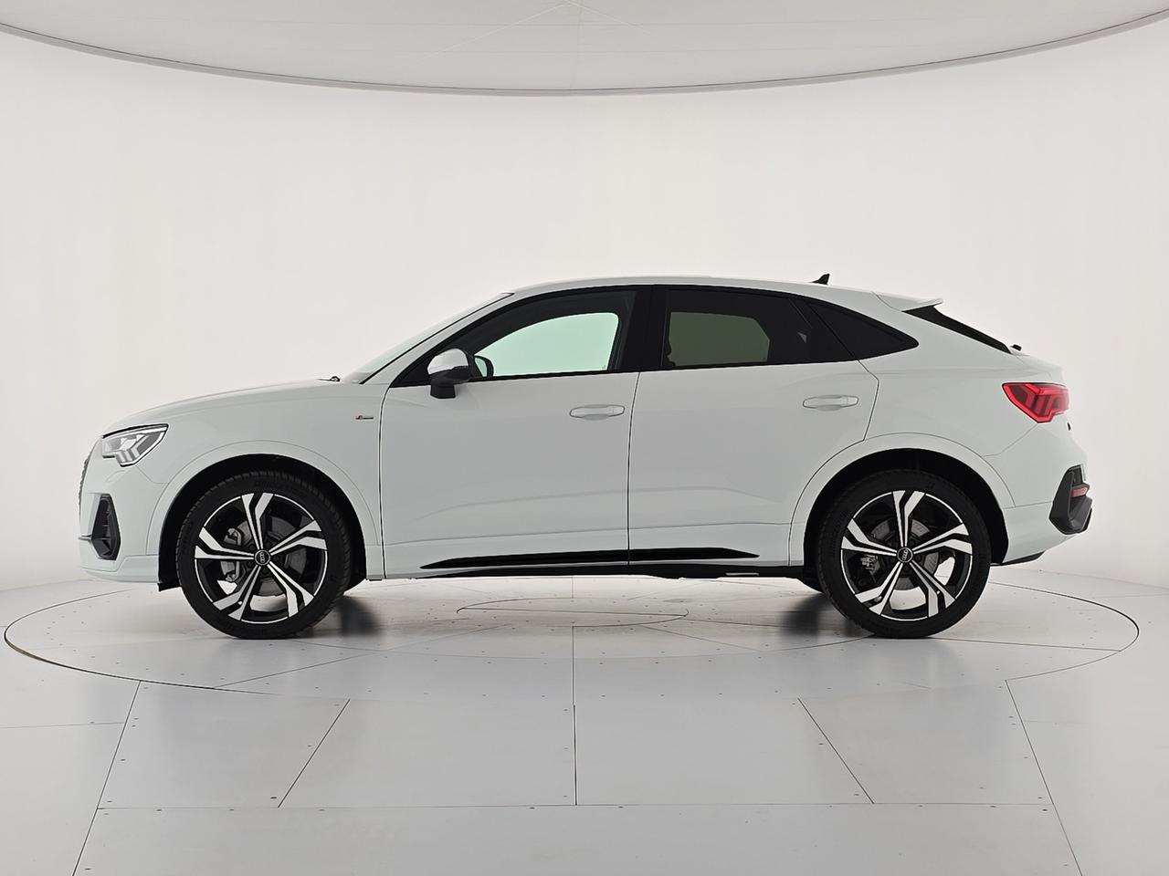 Audi Q3 sportback 40 2.0 tdi s line edition quattro 193cv s-tronic