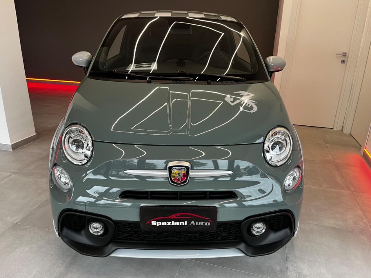 Abarth 695 70° anniversario (1949 esemplari)