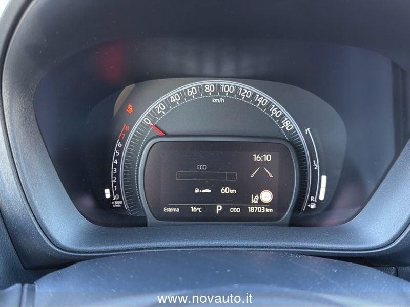 Toyota Aygo X 1.0B (72 CV) Lounge S-CVT