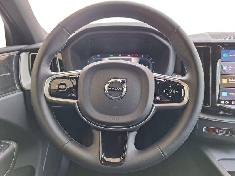 Volvo XC60 B5 250+14 CV AWD Automatica Mild Hybrid Plus Dark