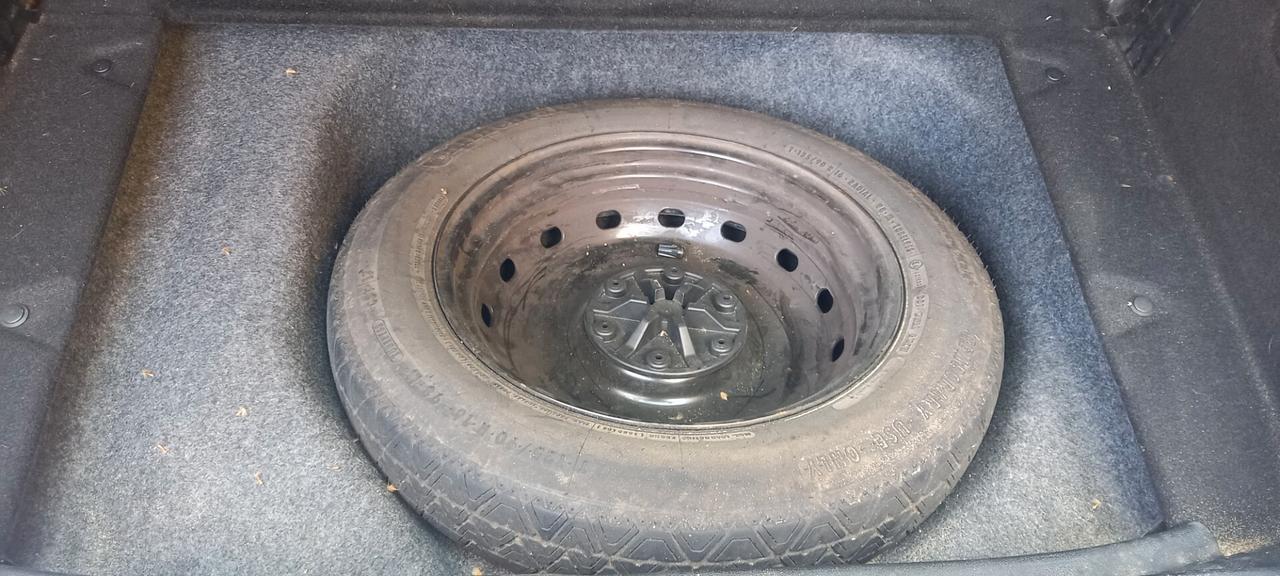 Mercedes-Benz Classe A 150 All. Elegance Benzina cc. 1.5 CV. 95 Cambio Manuale 5 Porte 5 Posti Utilizzabile anche per i Neopatentati.