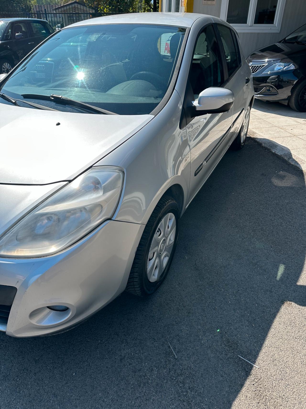 Renault Clio 1.2 16V 5 porte GPL Dynamique