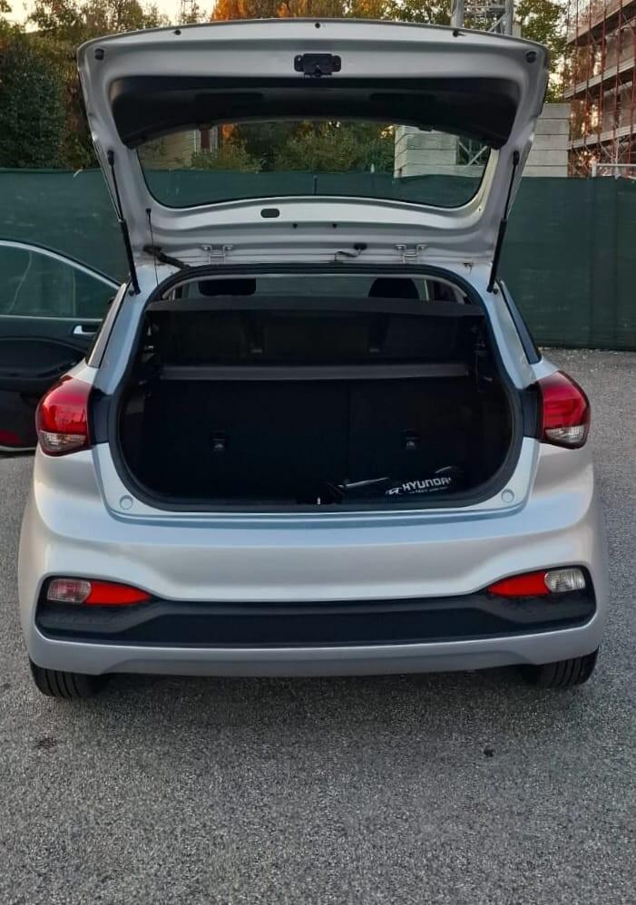 Hyundai i20 1.2 5 porte Econext Connectline