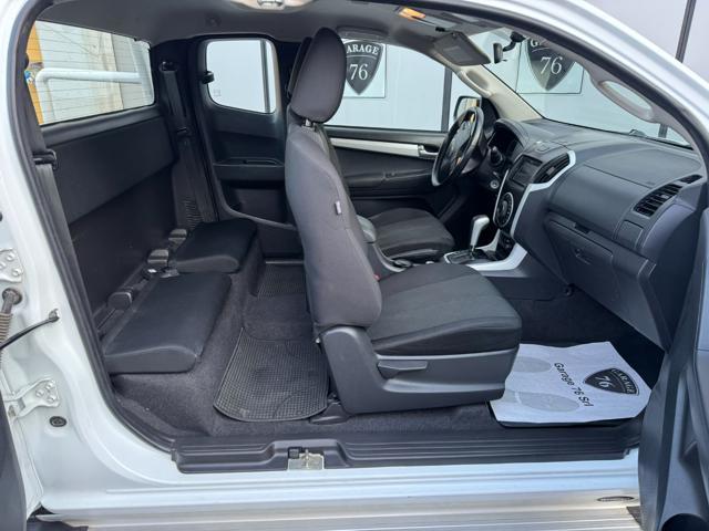 ISUZU D-Max 1.9 Space Cab Solar Plus A/T 4WD A/C Gancio