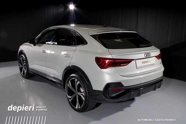 Audi Q3 Sportback 35 TDI quattro S tronic edition One Sline