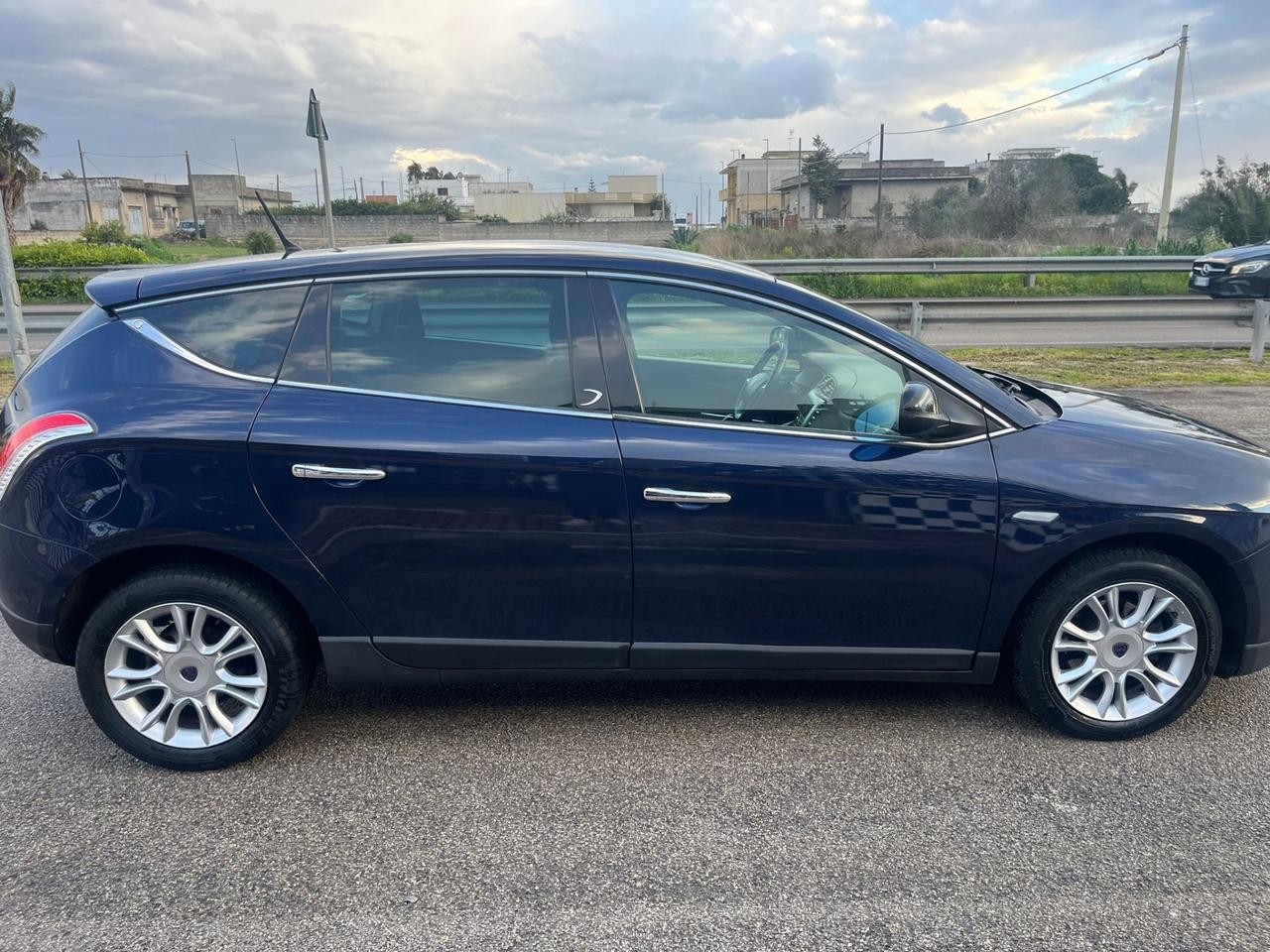 Lancia Delta 1.6 MJT Platino Unipro 2009