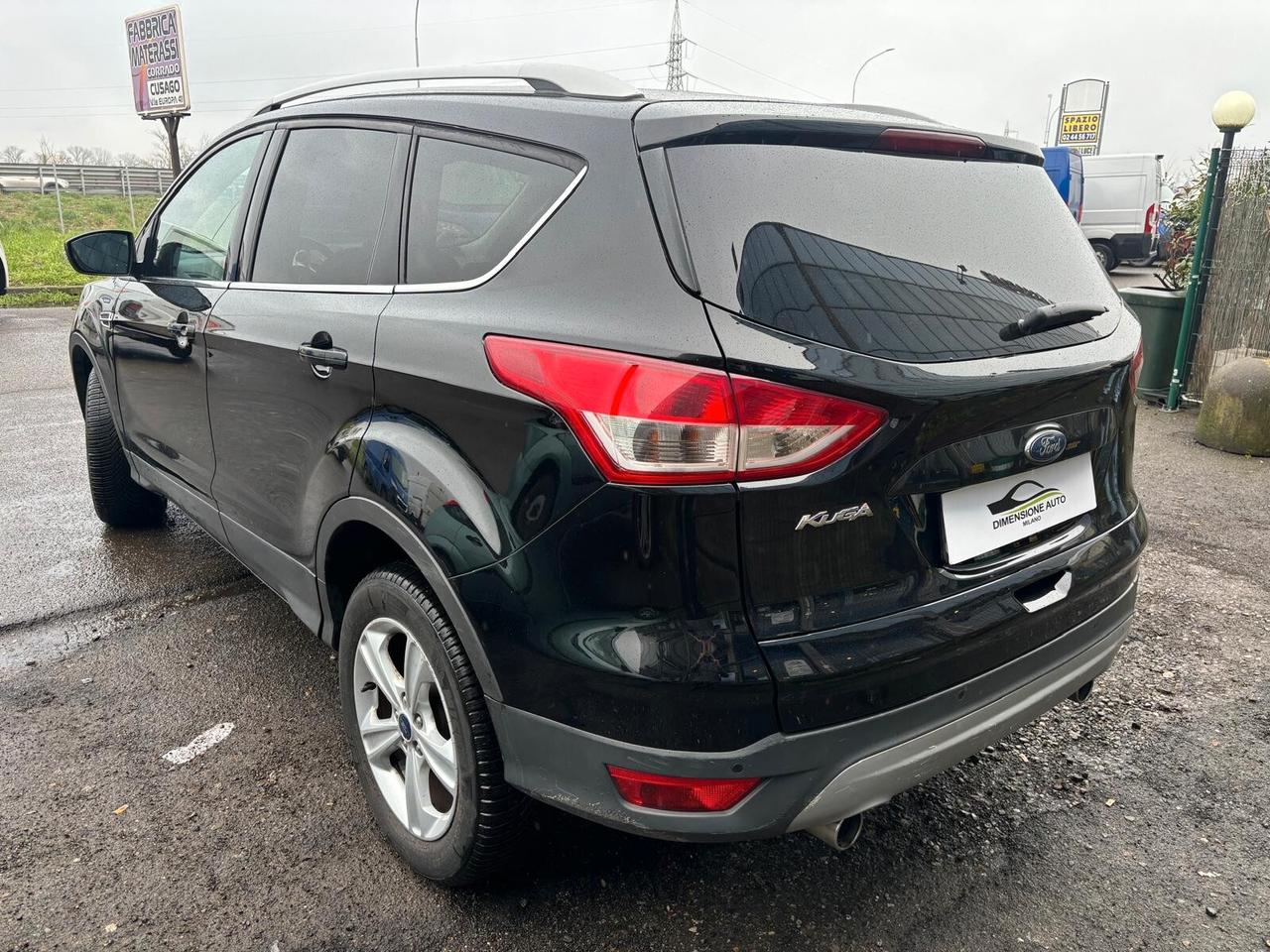 Ford Kuga 2.0 TDCI 120 CV S&S 2WD Titanium