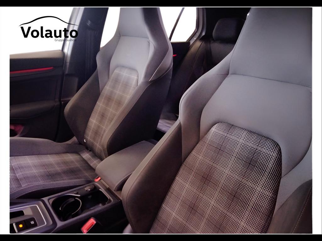 VOLKSWAGEN Golf VIII 2020 - Golf 2.0 tdi GTD 200cv dsg