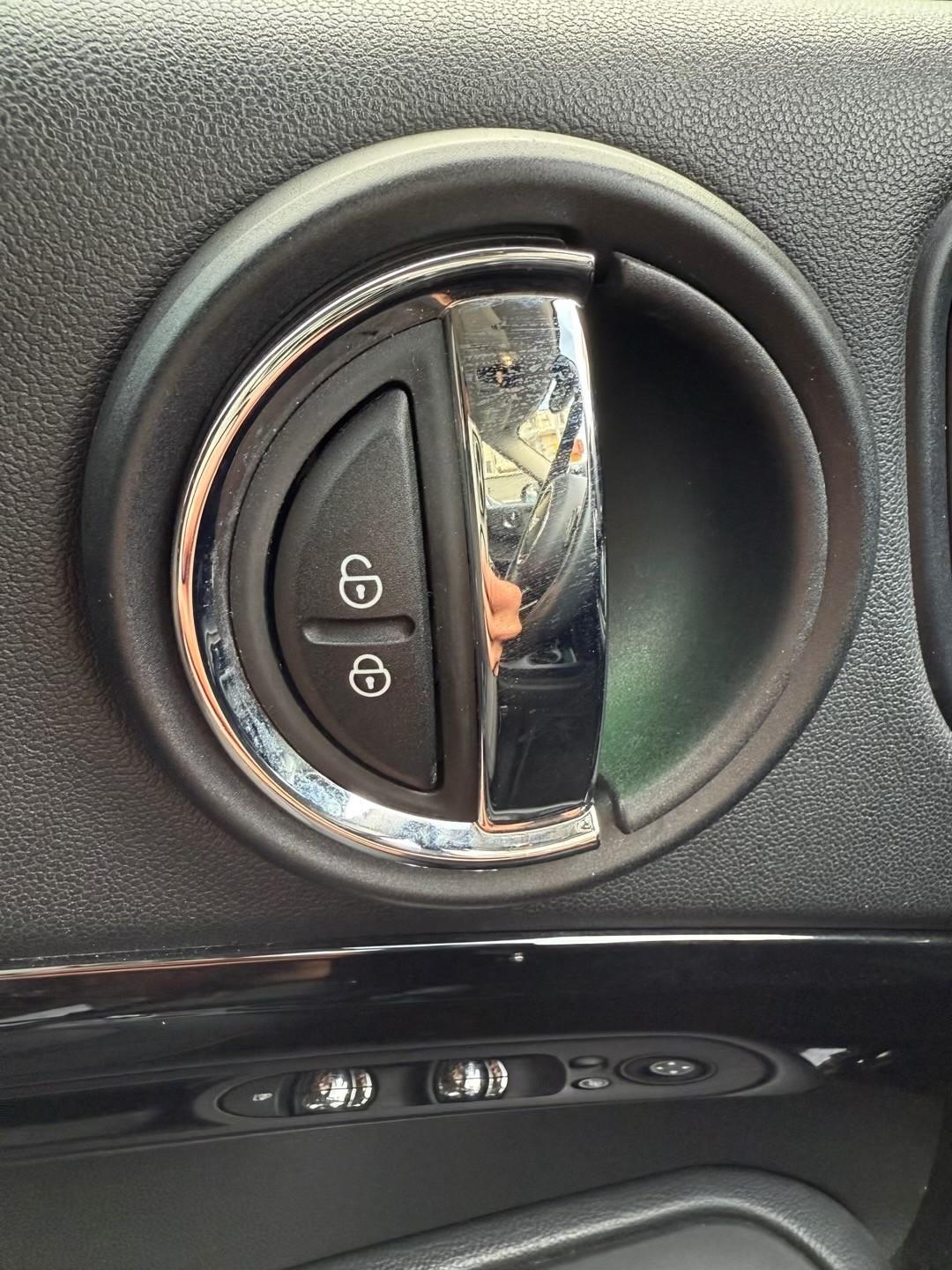 Mini Cooper Countryman 1.5 SE ALL4 Automatica